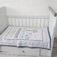 تخت و تشک نوزاد