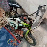 دوچرخه 12|دوچرخه، اسکیت، اسکوتر|رباط‌کریم, رباط‌کریم|دیوار