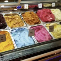 نیرو بستنی فروشی