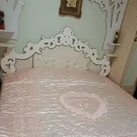 تخت خواب دو نفره سفید
