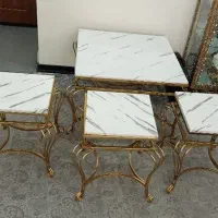 میز عسلی با طرح سنگ طلایی