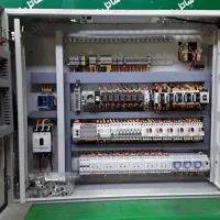 ups/تابلو/پنل خورشیدی/نصاب برق های صنعتی و مسکونی