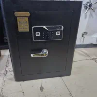 گاوصندوق لمسی اثر انگشتی هوشمند .کد 720