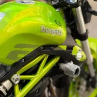 بنلی ۳۰۰ جفت سیلند ۴۰۴