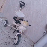 دوچرخه یا سه چرخه  بچه و فوتبال دستی