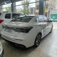 اریزو ۶ پرو مدل ۱۴۰۲ بی رنگ