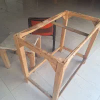 میز کار و صندلی و میز کوچک