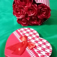 باکس قلبی گل روبانی