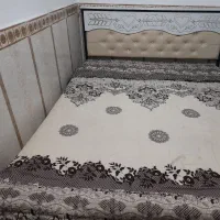 تخت دونفره