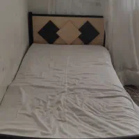 تخت یک نفره فلزی به همراه تشک