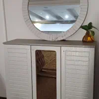 کنسول و آینه