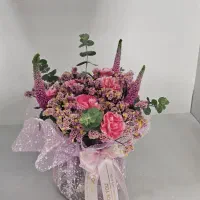 جار باکس گل صورتی شاخه بریده عید کد ۱۲۰۲ گلاریس