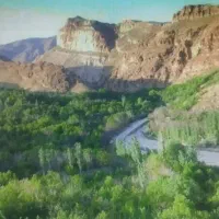 ۱۰۰۰متر باغ دور دیوار بامجوزساخت  در ییلاقات مشهد