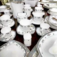 سرویس ۱۸نفره استخوانی ژاپنی