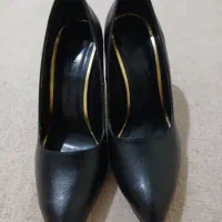 کفش پاشنه بلند زنانه