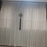 پرده به همراه والان