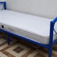 دو تخت تک‌ نفره