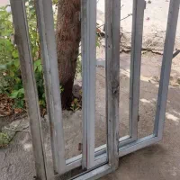 پنجره اهنی ورق سنگین