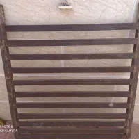 پل اهنی|بندرخت و رخت‌آویز|سبزوار, مدرس|دیوار