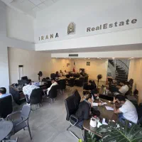 مغازه-165-متری-بر-اصلی-ناهارخوران-شرایط-خرید-عالی