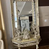 آینه و کنسول