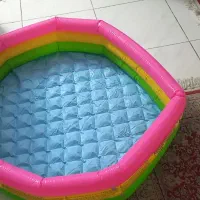 استخر بادی