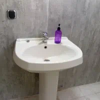 روشویی با پایه