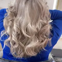 انجام تمامی خدمات زیبایی بصورت تخصصی و حرفه ای