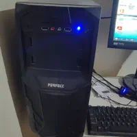 کیس و مانیتور