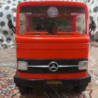 اسباب بازی کامیون