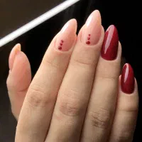 کاشت ناخن 650/ترمیم450/میدان گاز