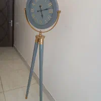 ساعت ایستاده