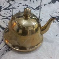 قوری طلایی