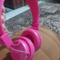 هدفون صورتی