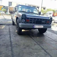 نیسان وانت