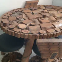 میز ناهار خوری چوبی