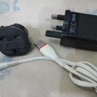 کابل شارژ آیفون و گوشی m13هندی و اداپتور اضافه