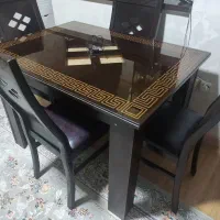 میز غذاخوری ۴ نفره