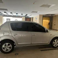 رنو ساندرو اتومات ۹۵ - بی رنگ - فنی سالم