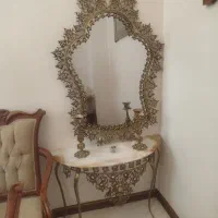 آینه و شمعدان برنزی