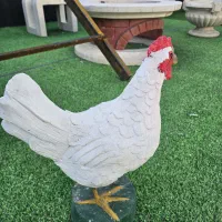 مجسمه مرغ سیمانی وبتنی درچند رنگ متفاوت