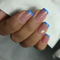 آفر ویژه کاشت ناخن