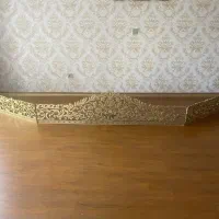 کتیبه پرده تمام چوب کار شده