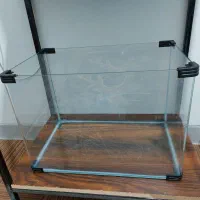 تعدادی آکواریوم شرکتی نو