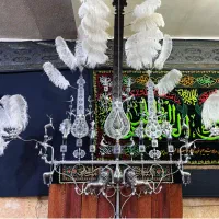 علم ساخت زنده یاد حسین بهمن