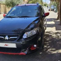 کوییک R مدل ۱۴۰۰ بسیار تمیز کم کار