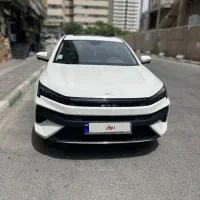 کی ام سی j7 سفید