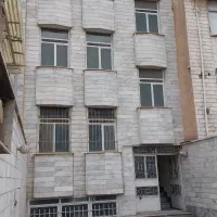 فروش-ساختمان-3-طبقه-همراه-زیر-زمین-در-شهرک-کاروان