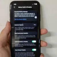 ایفون 11 نرمال