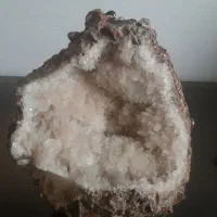 فروش سنگ ژئود کلسیت بلوری
